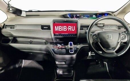 Honda Freed II, 2017 год, 1 320 000 рублей, 10 фотография