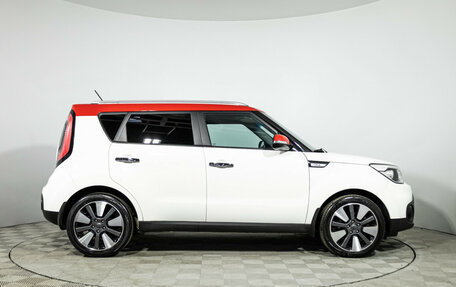 KIA Soul II рестайлинг, 2018 год, 1 699 000 рублей, 4 фотография