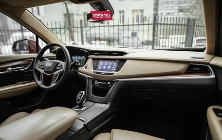 Cadillac XT5 I рестайлинг, 2016 год, 3 575 000 рублей, 10 фотография