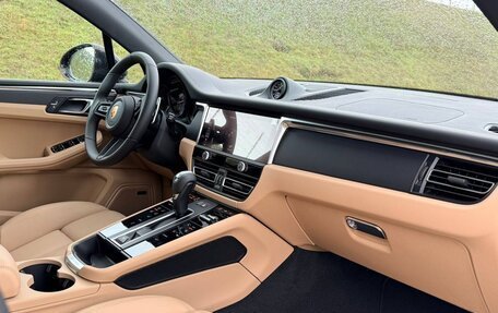 Porsche Macan I рестайлинг, 2025 год, 11 700 000 рублей, 12 фотография