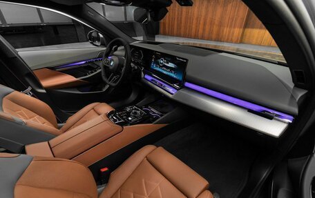 BMW 5 серия, 2025 год, 11 000 000 рублей, 22 фотография