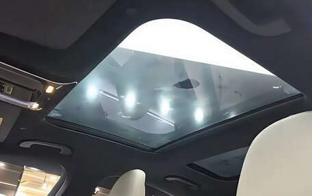 Mercedes-Benz C-Класс, 2023 год, 14 фотография