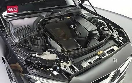 Mercedes-Benz C-Класс, 2023 год, 19 фотография