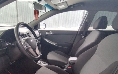 Hyundai Solaris II рестайлинг, 2014 год, 950 000 рублей, 4 фотография