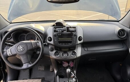 Toyota RAV4, 2009 год, 1 700 000 рублей, 16 фотография