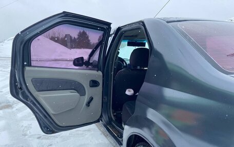 Renault Logan I, 2006 год, 305 000 рублей, 18 фотография