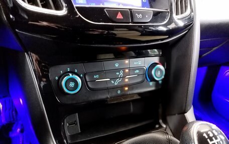 Ford Focus III, 2018 год, 890 000 рублей, 18 фотография