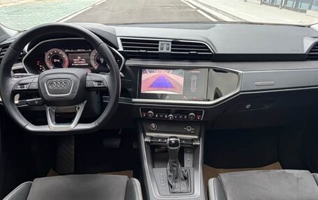 Audi Q3, 2022 год, 2 590 000 рублей, 10 фотография