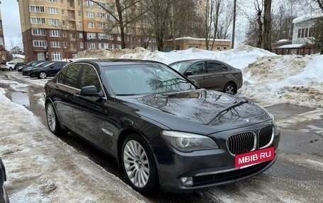 BMW 7 серия, 2009 год, 1 050 000 рублей, 3 фотография