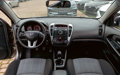 KIA cee'd I рестайлинг, 2010 год, 825 000 рублей, 15 фотография