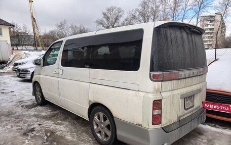Nissan Elgrand III, 2002 год, 1 500 000 рублей, 3 фотография
