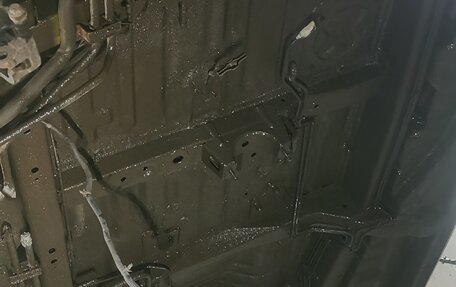 Nissan Elgrand III, 2002 год, 1 500 000 рублей, 22 фотография