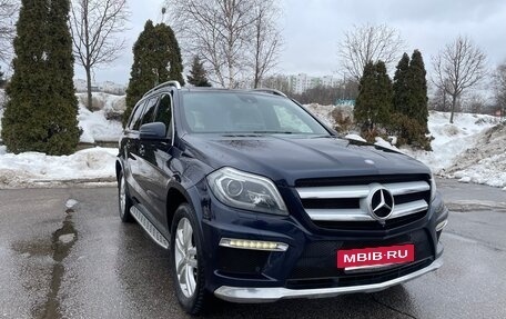 Mercedes-Benz GL-Класс, 2013 год, 2 850 000 рублей, 2 фотография
