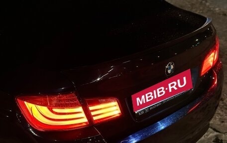 BMW 5 серия, 2010 год, 1 300 000 рублей, 2 фотография