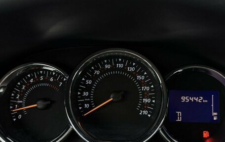 Renault Sandero II рестайлинг, 2015 год, 1 145 000 рублей, 20 фотография