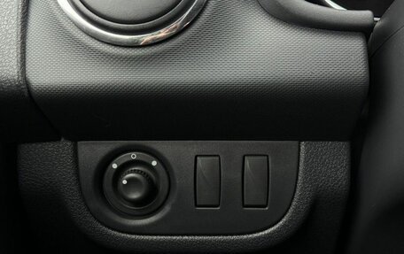 Renault Sandero II рестайлинг, 2015 год, 1 145 000 рублей, 18 фотография