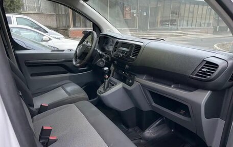 Citroen Jumpy III, 2019 год, 2 400 000 рублей, 2 фотография