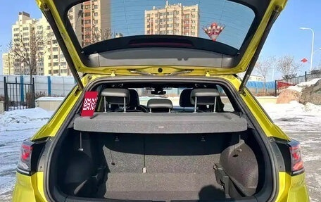 Volkswagen T-Roc I, 2023 год, 2 230 000 рублей, 15 фотография