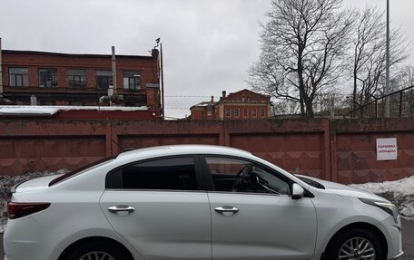 KIA Rio IV, 2020 год, 1 690 000 рублей, 8 фотография