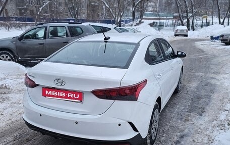 Hyundai Solaris II рестайлинг, 2021 год, 1 250 000 рублей, 3 фотография