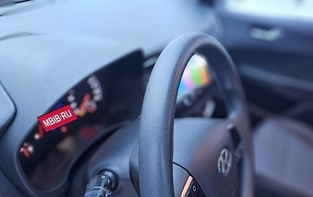 Hyundai Solaris II рестайлинг, 2021 год, 1 250 000 рублей, 7 фотография