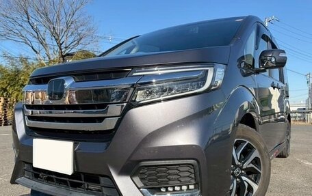 Honda Stepwgn IV, 2019 год, 1 750 000 рублей, 9 фотография