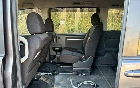 Honda Stepwgn IV, 2019 год, 1 750 000 рублей, 22 фотография