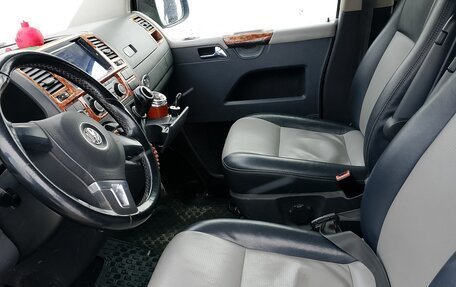 Volkswagen Caravelle T5, 2015 год, 2 950 000 рублей, 11 фотография