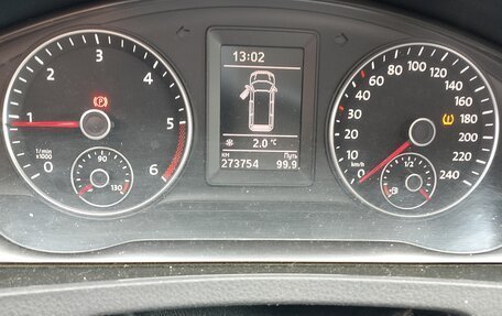 Volkswagen Caravelle T5, 2015 год, 2 950 000 рублей, 12 фотография