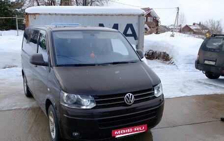 Volkswagen Caravelle T5, 2015 год, 2 950 000 рублей, 18 фотография