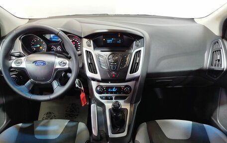 Ford Focus III, 2013 год, 810 000 рублей, 15 фотография