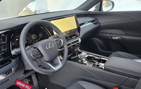 Lexus RX IV рестайлинг, 2025 год, 7 400 000 рублей, 8 фотография