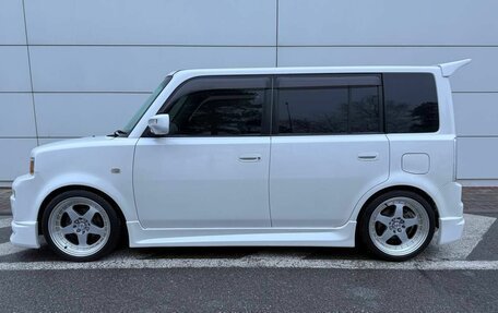 Toyota bB I рестайлинг, 2003 год, 860 000 рублей, 8 фотография