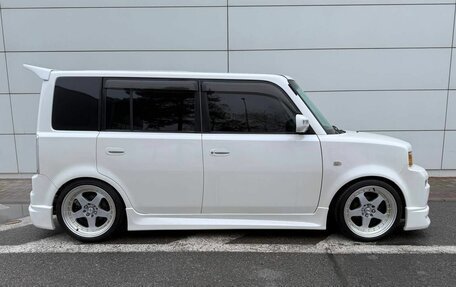 Toyota bB I рестайлинг, 2003 год, 860 000 рублей, 4 фотография