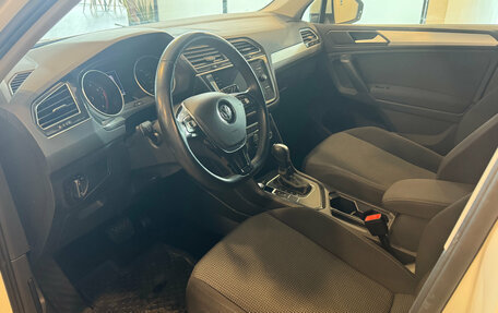 Volkswagen Tiguan II, 2020 год, 2 450 500 рублей, 9 фотография