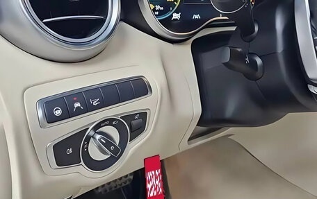 Mercedes-Benz C-Класс, 2021 год, 4 550 000 рублей, 12 фотография