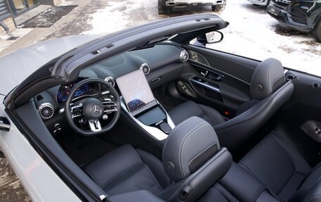 Mercedes-Benz SL-Класс AMG, 2022 год, 19 400 000 рублей, 11 фотография