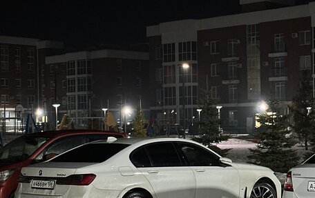 BMW 7 серия, 2016 год, 4 200 000 рублей, 12 фотография