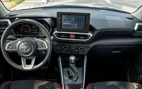 Toyota Raize I, 2026 год, 2 415 000 рублей, 13 фотография