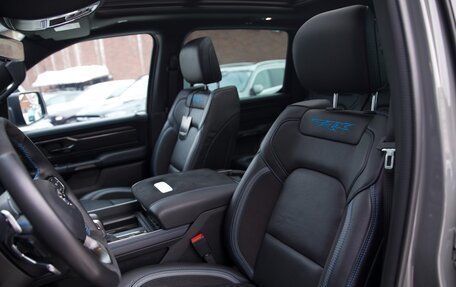 Rambler 1500, 2023 год, 17 900 000 рублей, 26 фотография