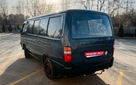 Toyota HiAce H100, 1991 год, 655 000 рублей, 5 фотография
