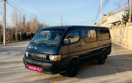 Toyota HiAce H100, 1991 год, 655 000 рублей, 7 фотография