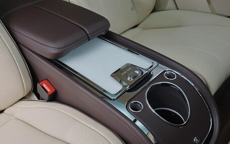 Bentley Bentayga I, 2025 год, 41 500 000 рублей, 16 фотография