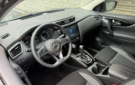 Nissan Qashqai, 2022 год, 1 950 000 рублей, 9 фотография