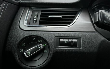 Skoda Rapid I, 2017 год, 1 360 000 рублей, 19 фотография