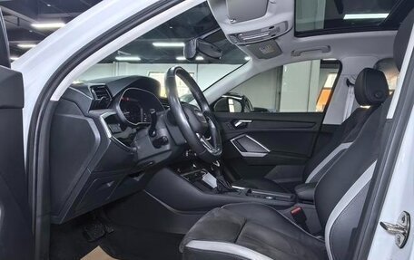 Audi Q3, 2022 год, 2 590 000 рублей, 18 фотография