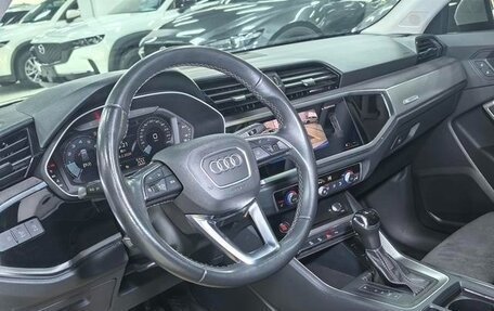 Audi Q3, 2022 год, 2 590 000 рублей, 13 фотография