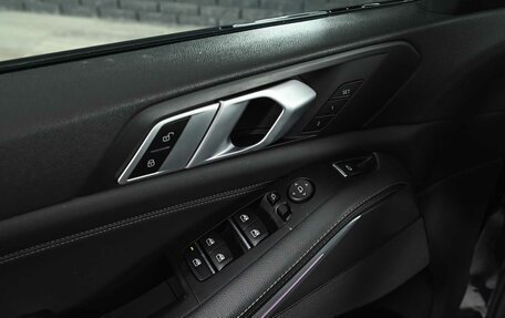 BMW X5, 2019 год, 5 900 000 рублей, 19 фотография