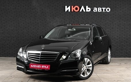 Mercedes-Benz E-Класс, 2011 год, 1 560 000 рублей, 1 фотография