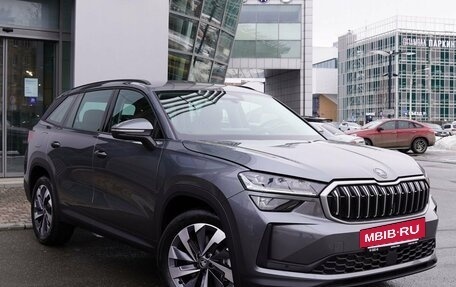 Skoda Kodiaq, 2025 год, 6 199 000 рублей, 3 фотография